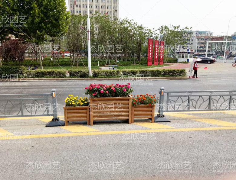 如何查看道路花箱廠家真假？
