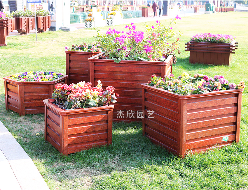 不用維護(hù)的花箱，建議可以試一試